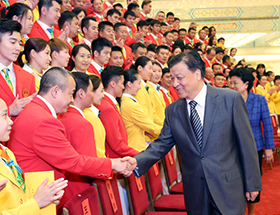 刘云山会见参加第三十一届奥运会中国体育代表团 