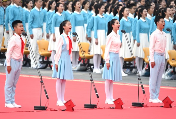 庆祝中国共产党成立100周年大会在北京天安门广场隆重举行