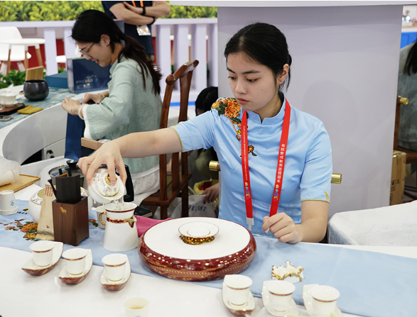 第三届中国国际消费品博览会开幕