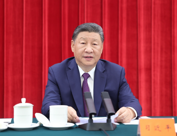 中共中央举行纪念邓小平同志诞辰120周年座谈会 习近平发表重要讲话